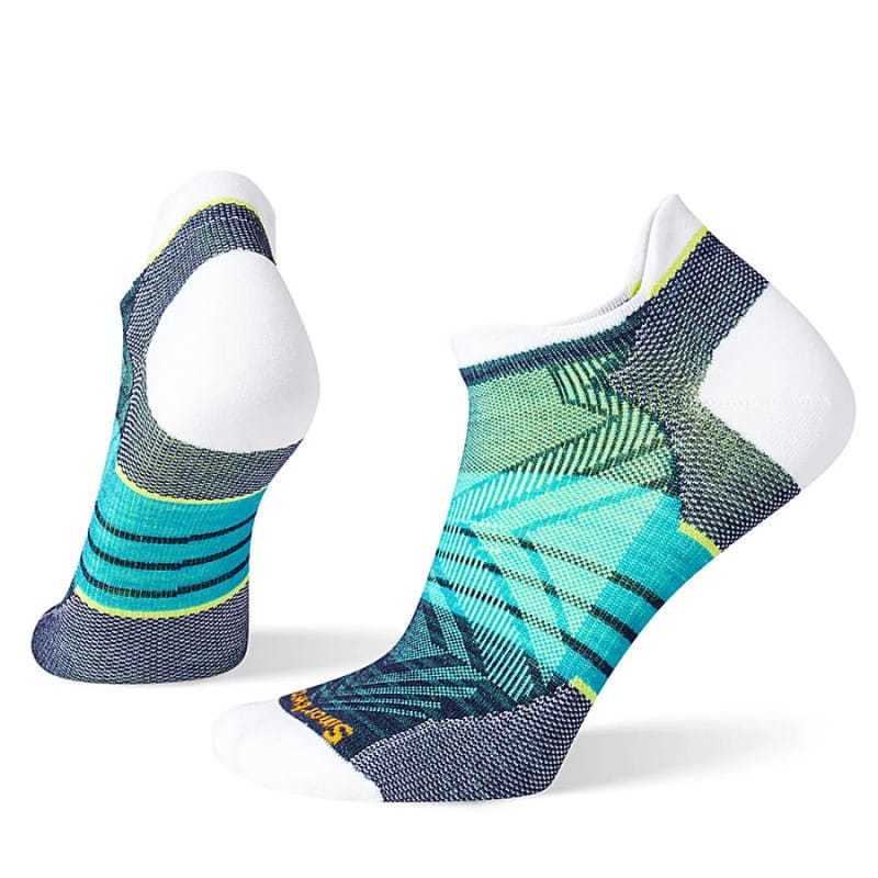 Smartwool 19. SOCKS Women's Run Zero Cushion Stripe Low Ankle Socks 122 WHITE