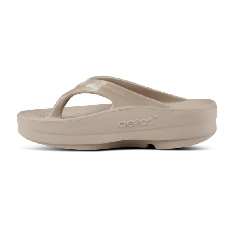 OOFOS 11. SANDALS - WOMENS FLIP Women's Oomega Oolala Thong NOMAD