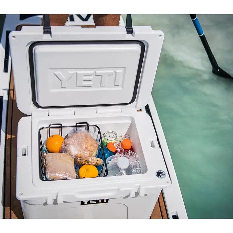 YETI 21. GENERAL ACCESS - COOLERS Tundra 35 NAVY