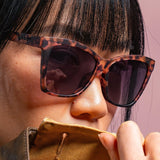 Goodr 07. EYEWEAR - SUNGLASSES - SUNGLASSES Pop G AVOID MEET, BE A SOCIAL VEGAN