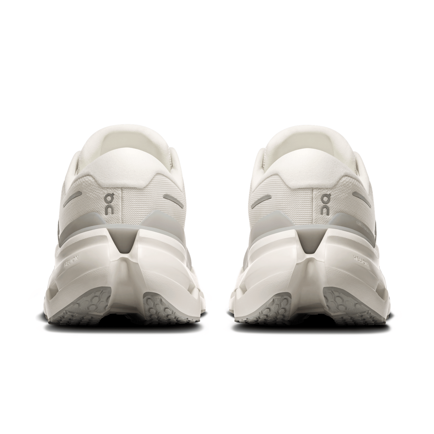 On Running 04. MENS FOOTWEAR - MENS SHOES - MENS SHOES RUNNING Men's Cloudrunner 3 WHITE | GLACIER