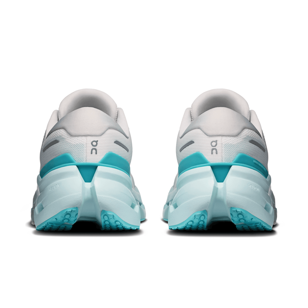 Women’s Cloudrunner 3 On Running