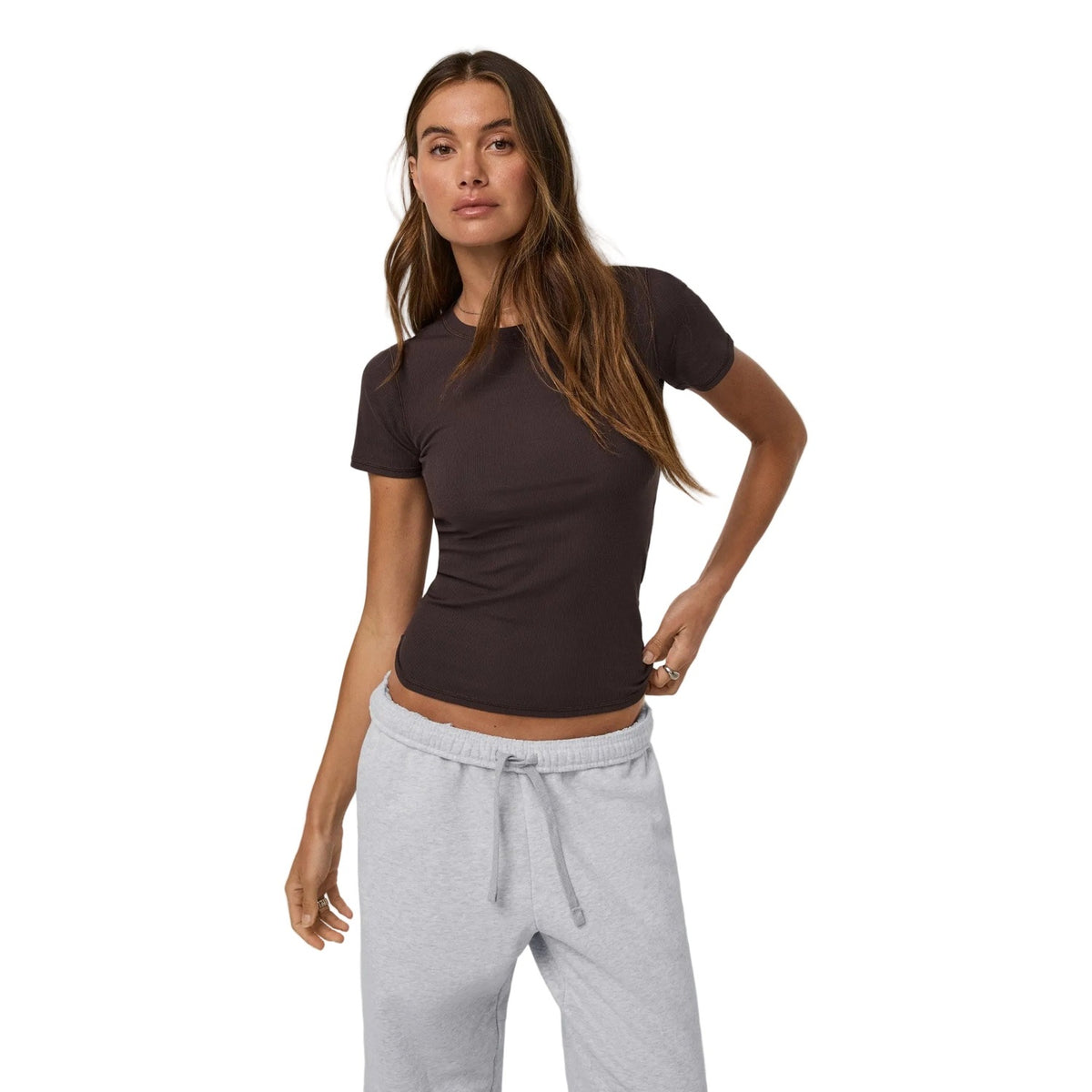 Women’s Pose Fitted Long T-Shirt Vuori - FRS FRENCH ROAST