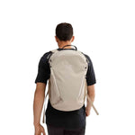 Arc'teryx 09. PACKS|LUGGAGE - PACK|ACTIVE - DAYPACK Mantis 26 Backpack SMOKE BLUFF OS