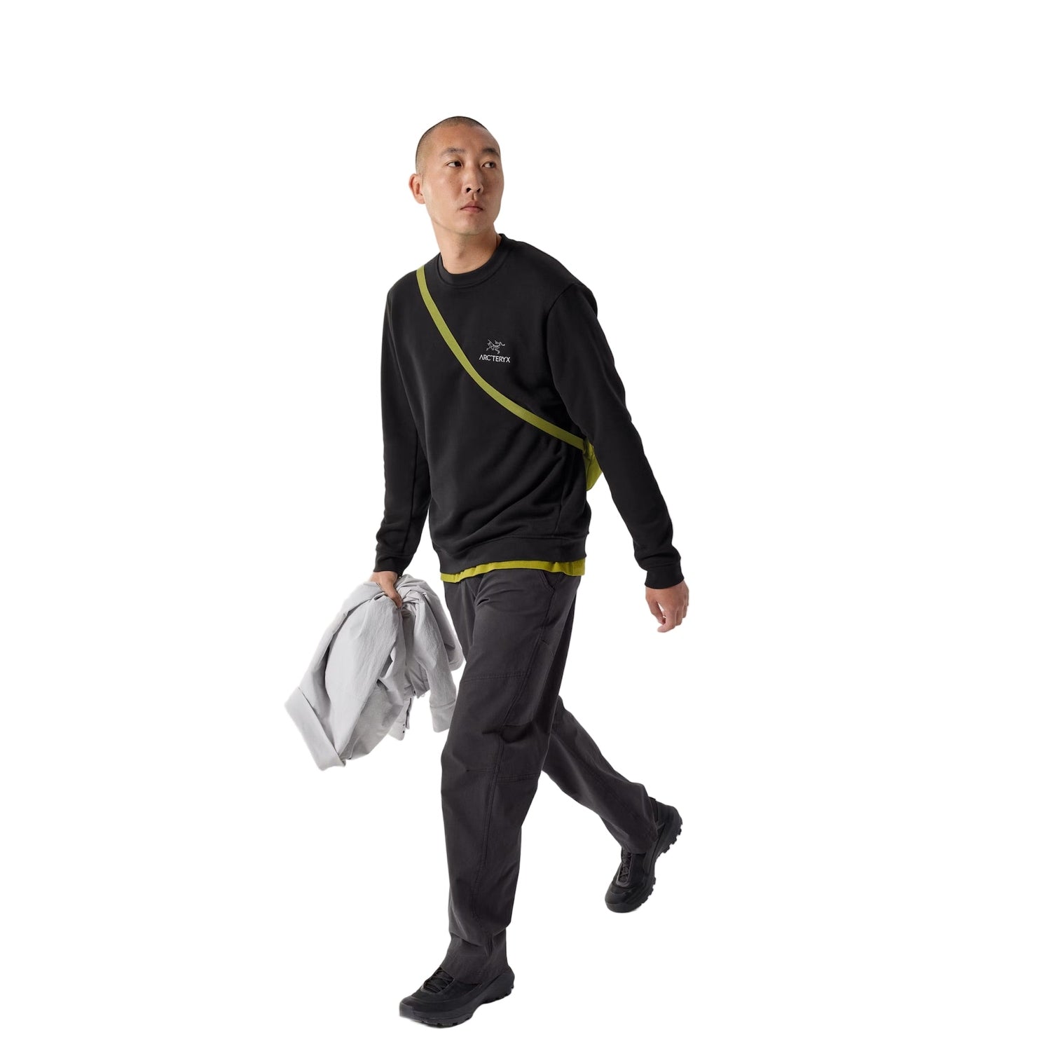 Arc'teryx 01. MENS APPAREL - MENS HOODIES|SWEATERS - MENS PO SWEATERS Men's Emblem Fleece Crew Neck Pullover BLACK