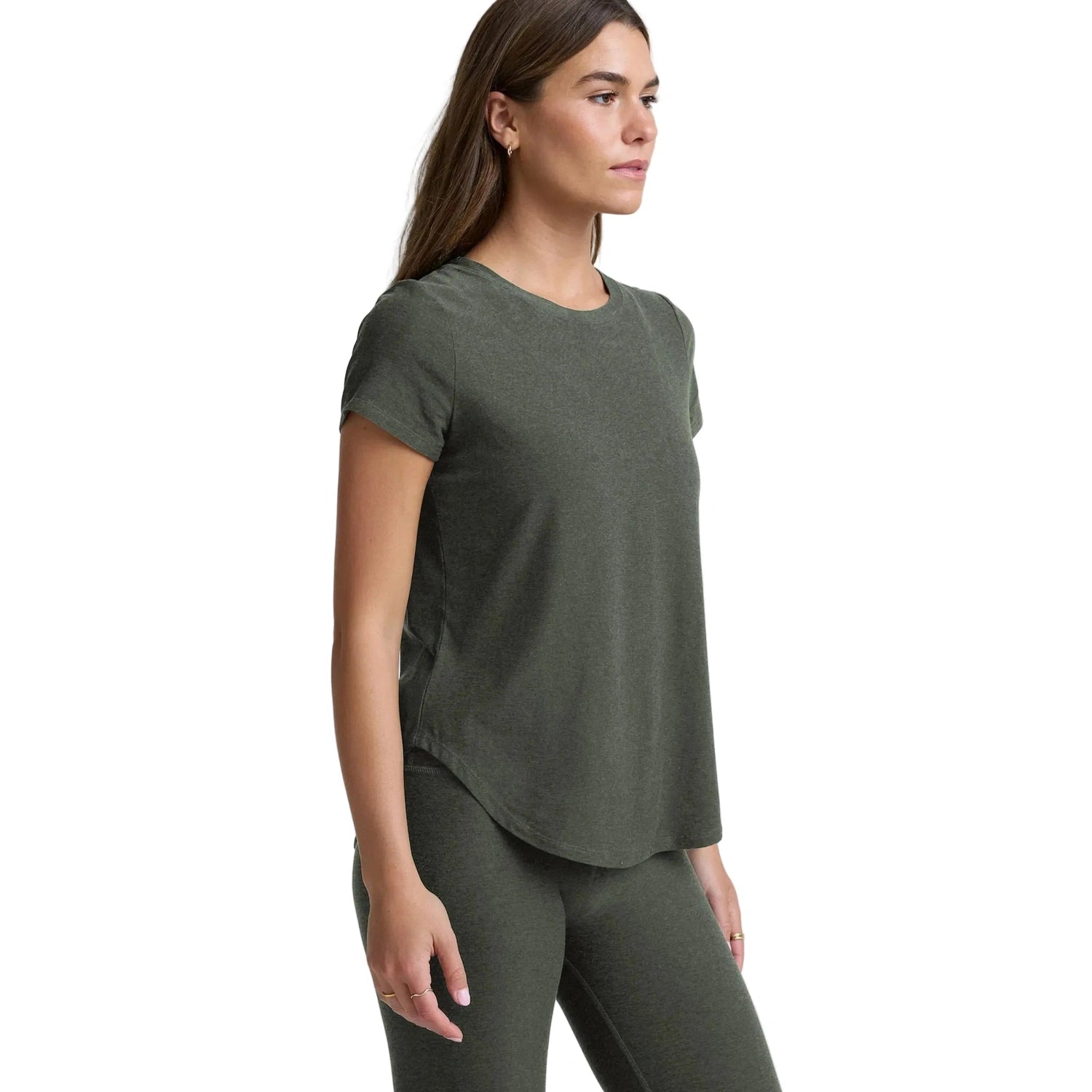 Beyond Yoga 02. WOMENS APPAREL - WOMENS SS SHIRTS - WOMENS SS ACTIVE Women's Featherweight On The Down Low Tee DUSTY FOREST HEATHER