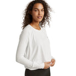Beyond Yoga 02. WOMENS APPAREL - WOMENS LS SHIRTS - WOMENS LS CASUAL Women's Featherweight Daydreamer Pullover CLOUD WHITE