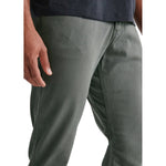 DUER 01. MENS APPAREL - MENS PANTS - MENS PANTS CASUAL Men's No Sweat Relaxed Taper GULL