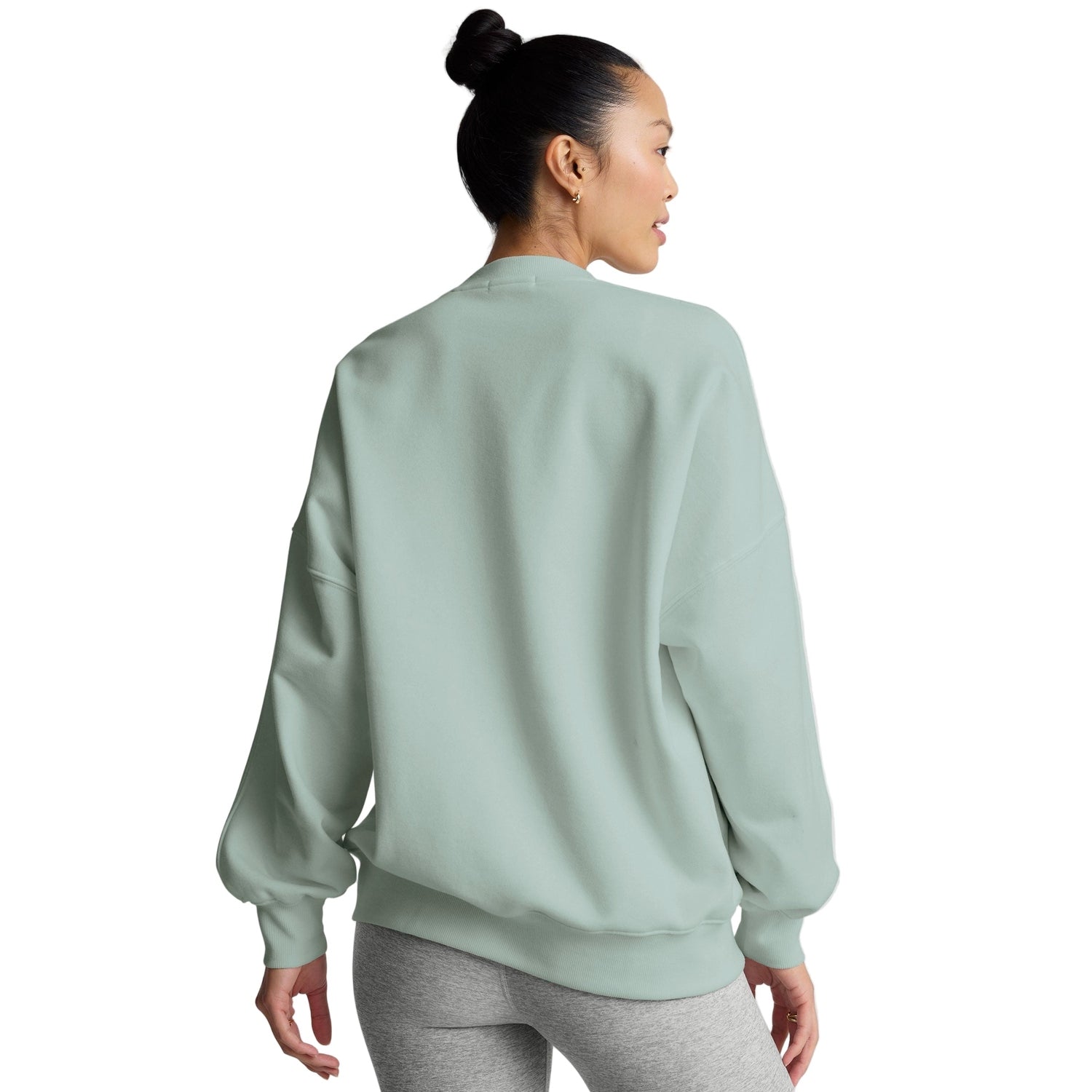 Beyond Yoga 02. WOMENS APPAREL - WOMENS HOODIES|SWEATERS - WOMENS PO SWEATERS Women's Luxefleece Oversized Sweatshirt PALE BLUE