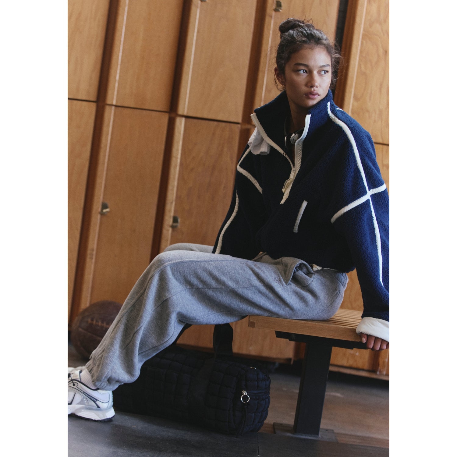 FP Movement 02. WOMENS APPAREL - WOMENS HOODIES|SWEATERS - WOMENS PO Q ZIP Women's Mountain High 1/2 Zip 4405 NAVY COMBO