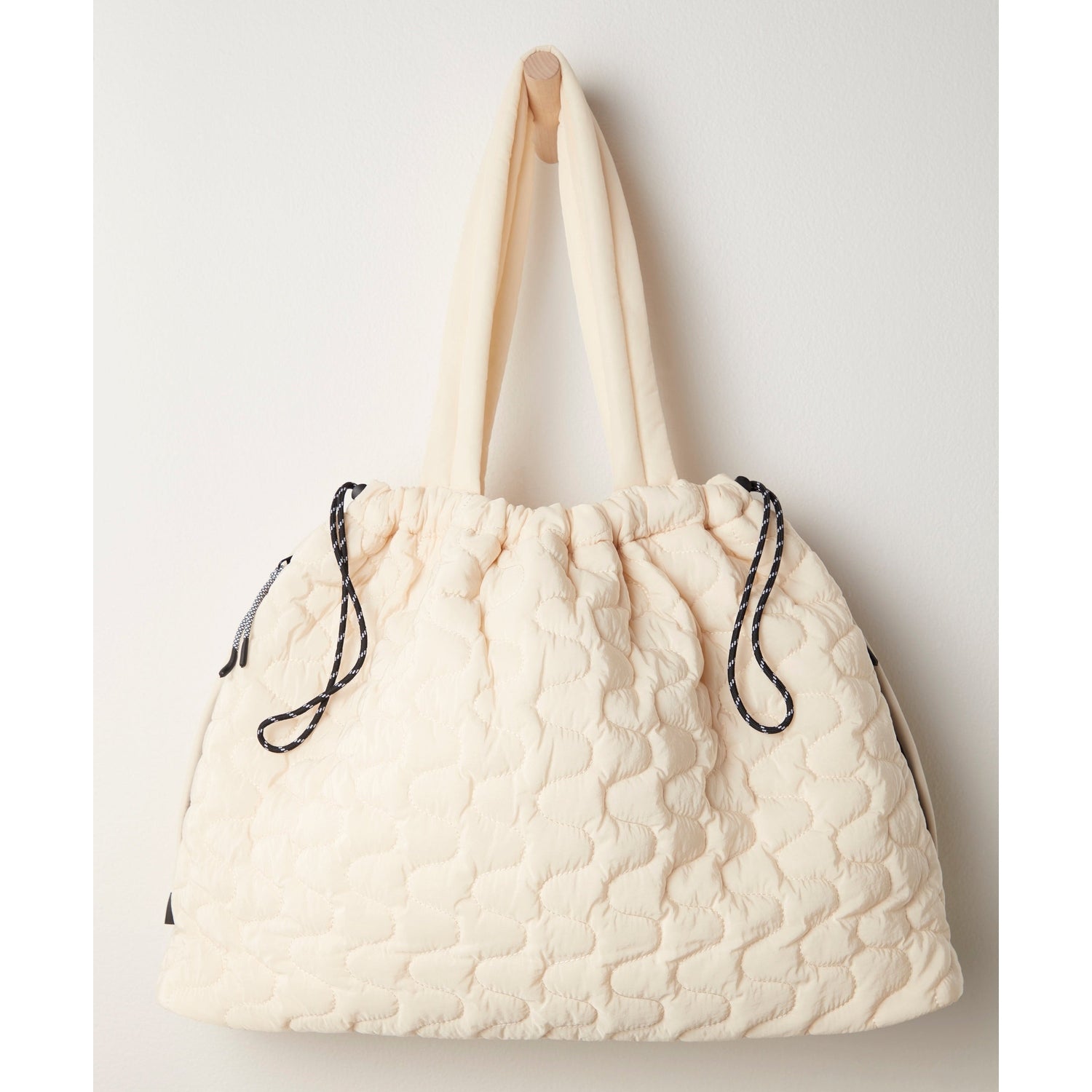 FP Movement 09. PACKS|LUGGAGE - PACK|CASUAL - WAIST|SLING|MESSENGER|PURSE Women's Cloud 9 Tote 1103 IVORY OS