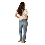Carve Designs 02. WOMENS APPAREL - WOMENS PANTS - WOMENS PANTS CASUAL Women's Carson Jean 451 FAVORITE FADE