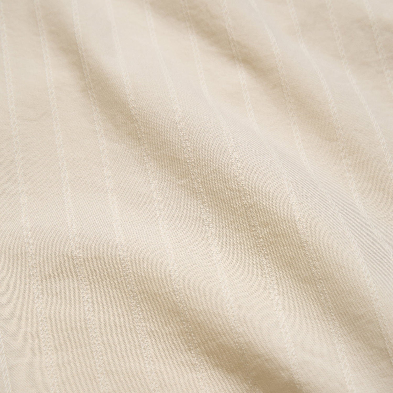 Howler Bros 01. MENS APPAREL - MENS SS SHIRTS - MENS SS BUTTON UP Men's Crosscut Deluxe Short Sleeve FOWL PLAY | OFF WHITE DOBBY