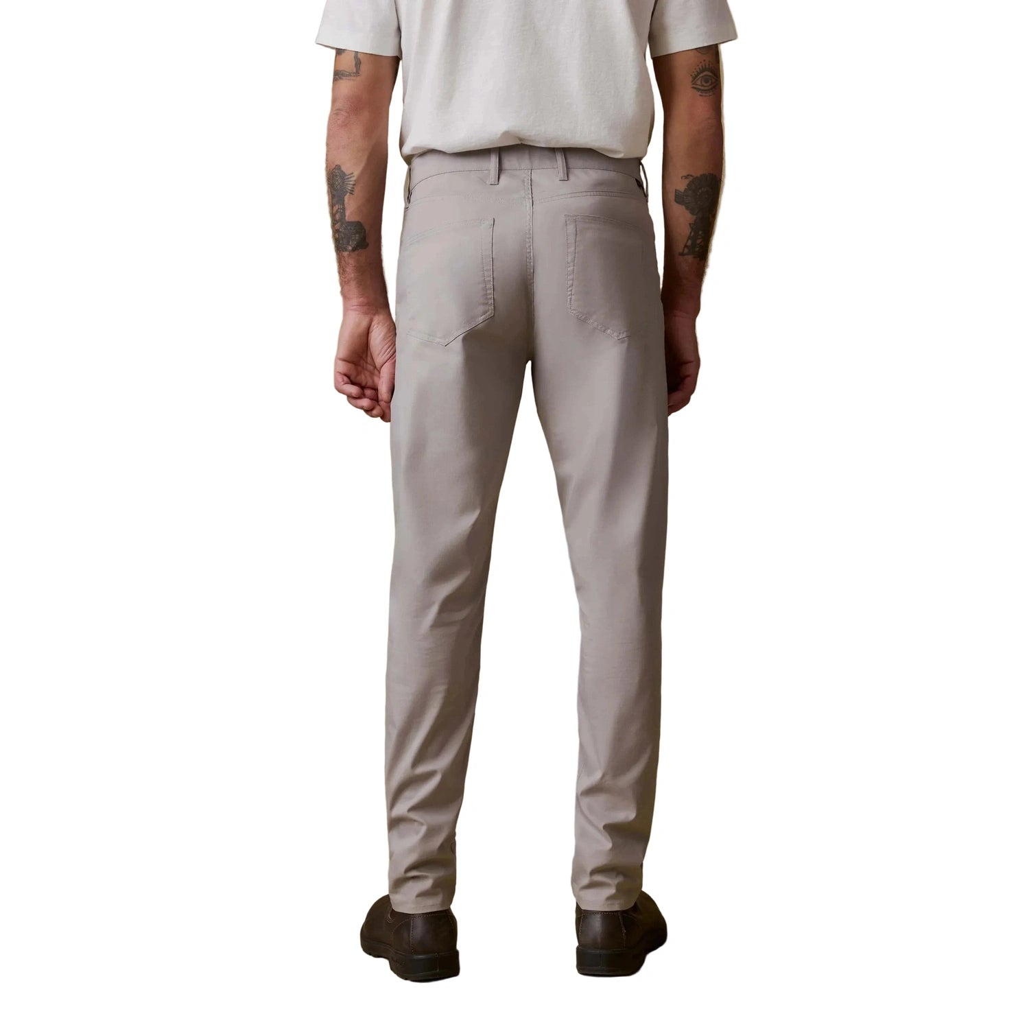 Faherty 01. MENS APPAREL - MENS PANTS - MENS PANTS CASUAL Men's Movement™ 5-Pocket Pant FOS FOSSIL