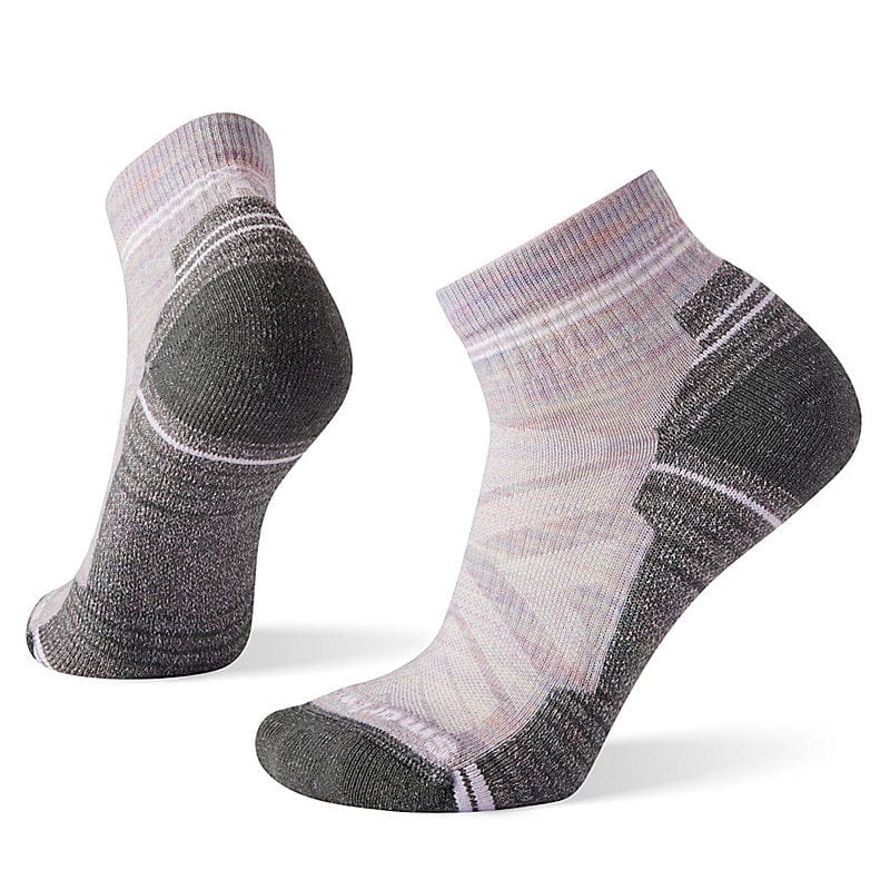 Smartwool 06. SOCKS - WOMENS SOCKS - WOMENS SOCKS LOW Women's Hike Light Cushion Ankle Socks H76 PURPLE ECLIPSE