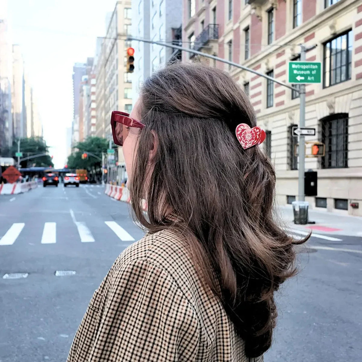 Women’s Hand-Painted Paisley Mini Heart Hair Claw Clip