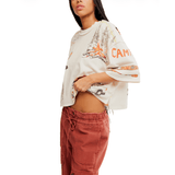 FP Movement 02. WOMENS APPAREL - WOMENS SS SHIRTS - WOMENS SS CASUAL Women's Mountain View Graphic Tee 1103 IVORY COMBO