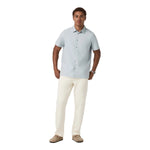 Vuori 01. MENS APPAREL - MENS SS SHIRTS - MENS SS BUTTON UP Men's Short Sleeve Manhattan Button Down HRG HARBOR GREY