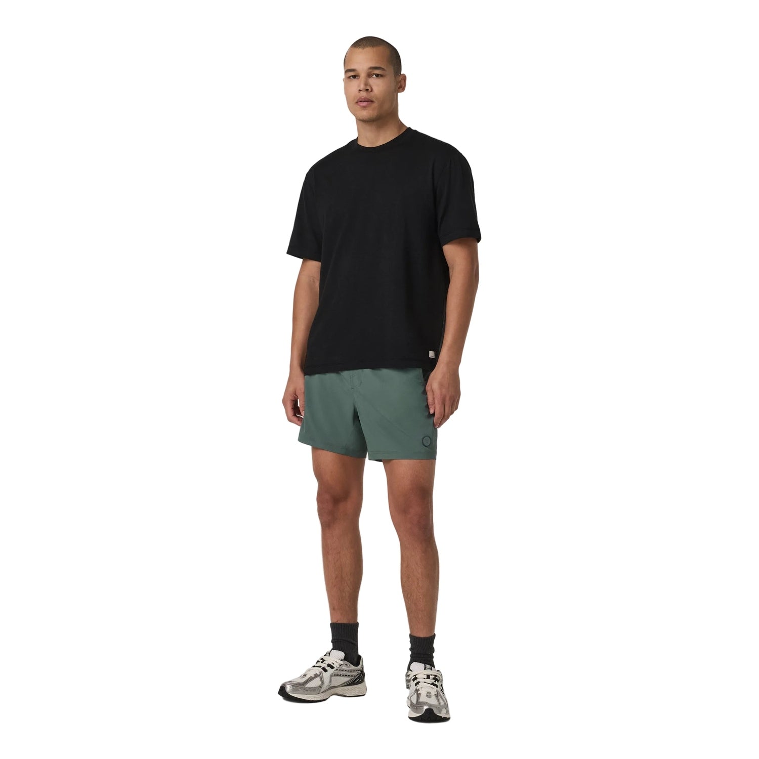 Vuori 01. MENS APPAREL - MENS SHORTS - MENS SHORTS ACTIVE Men's Kore Short - 5 in GGL AGATE GREEN TONAL