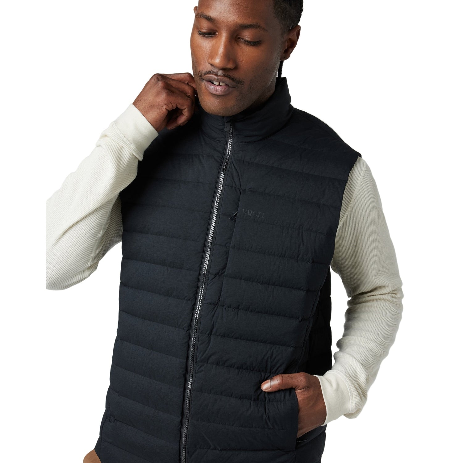 Vuori 01. MENS APPAREL - MENS VEST - MENS VEST INSULATED Men's Steadfast Insulated Vest BLK BLACK