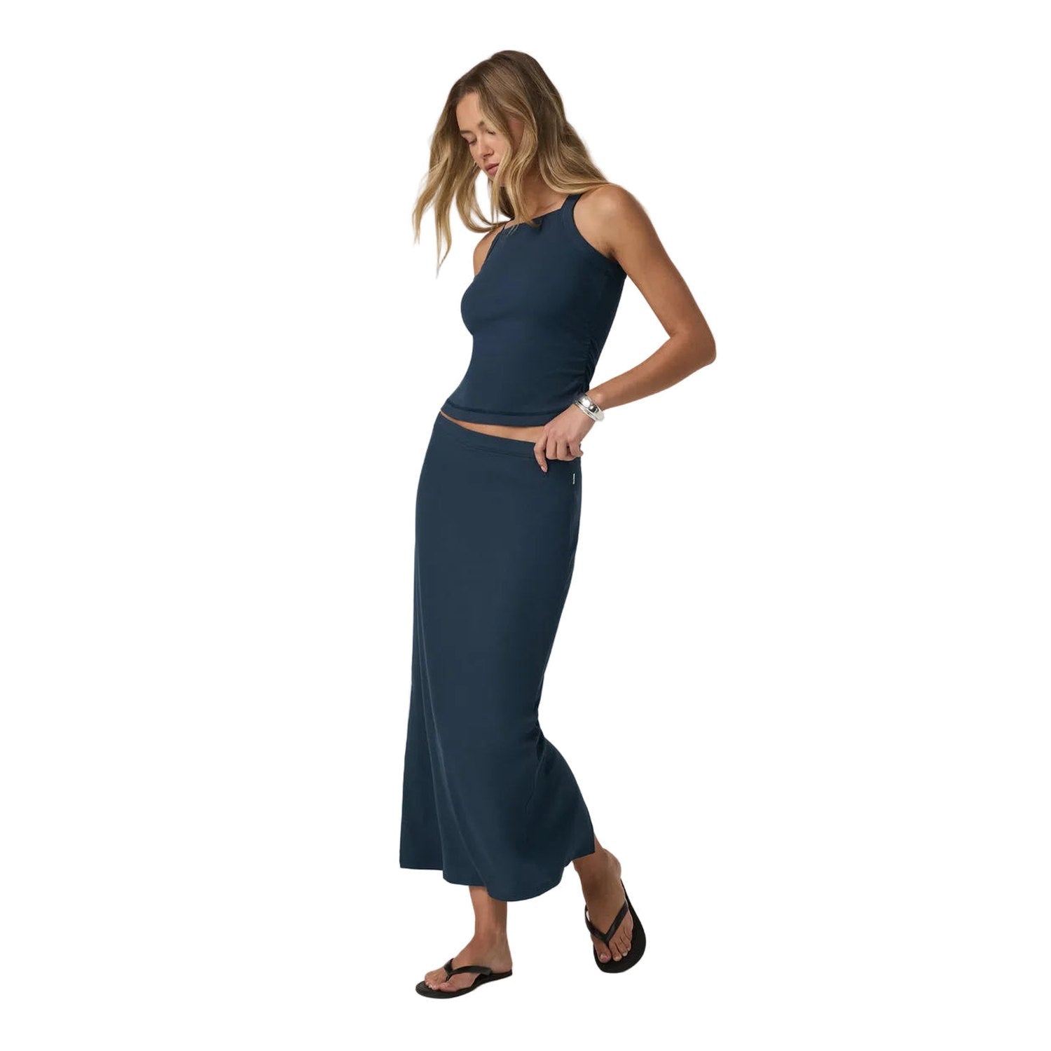 Vuori 02. WOMENS APPAREL - WOMENS SS SHIRTS - WOMENS TANK CASUAL Women's Pose Cooper Tank OBL OCEAN BLUE