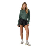 Vuori 02. WOMENS APPAREL - WOMENS LS SHIRTS - WOMENS LS ACTIVE Women's Daydream Crew HGN AGATE GREEN HEATHER