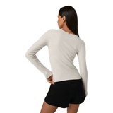Women's Long Sleeve Pose Subtle Scoop
