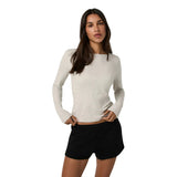 Women's Long Sleeve Pose Subtle Scoop