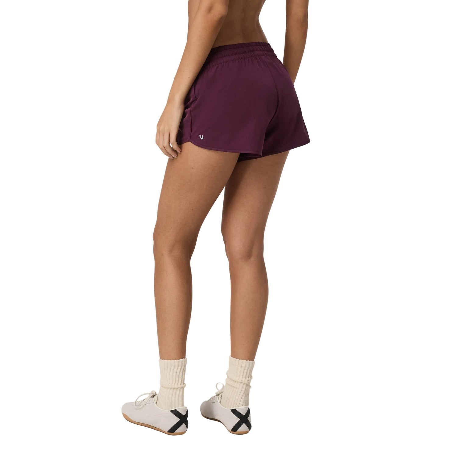 Vuori 02. WOMENS APPAREL - WOMENS SHORTS - WOMENS SHORTS ACTIVE Women's Clementine 2.0 Short 4" CER CERISE