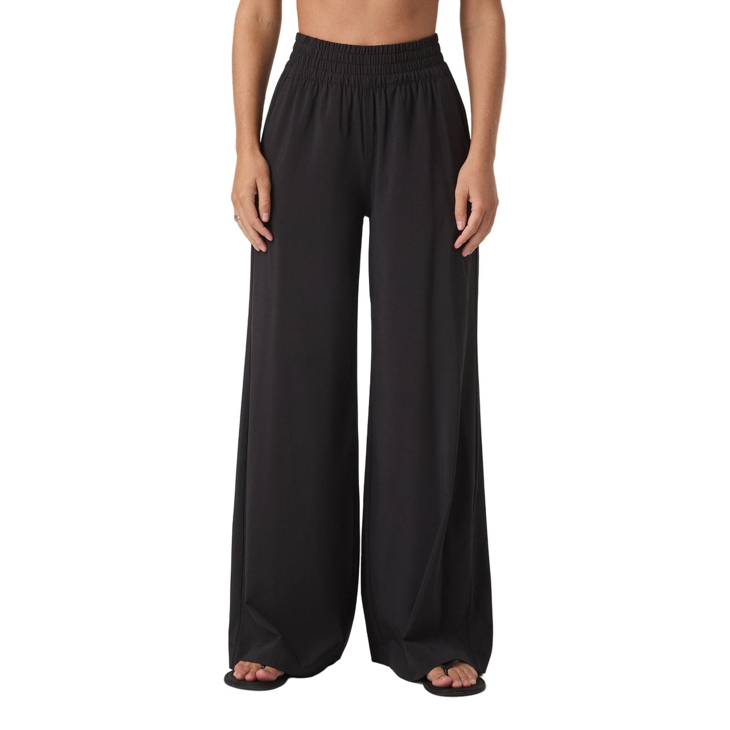 Vuori 02. WOMENS APPAREL - WOMENS PANTS - WOMENS PANTS CASUAL Women's Villa Everyday Wideleg BLK BLACK