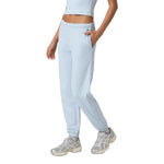 Vuori 02. WOMENS APPAREL - WOMENS PANTS - WOMENS PANTS LOUNGE Women's Halo Modern Sweatpant FYH SOFT SKY HEATHER