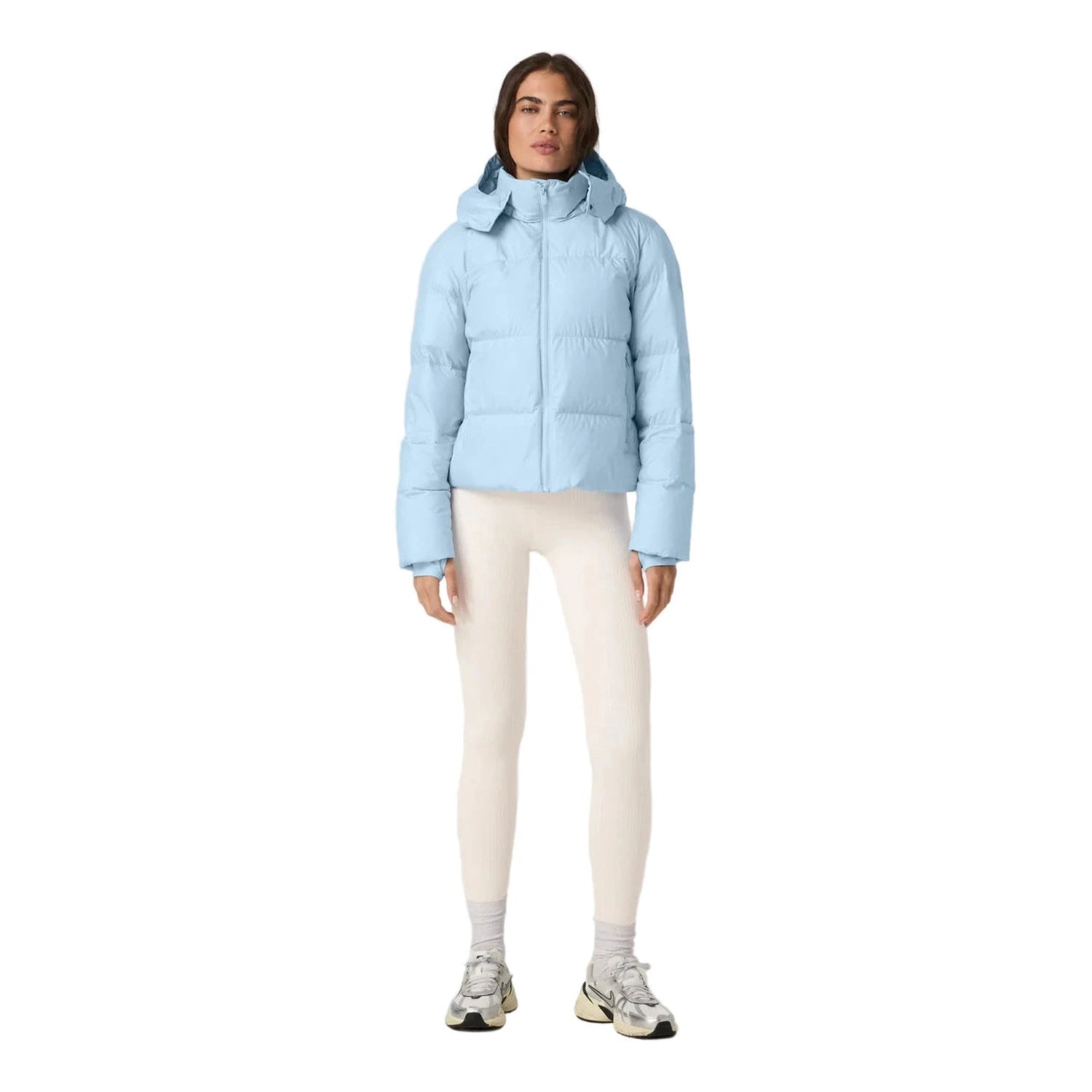 Vuori 02. WOMENS APPAREL - WOMENS JACKETS - WOMENS JACKETS INSULATED Women's Alta Down Jacket CLB CRYSTAL BLUE