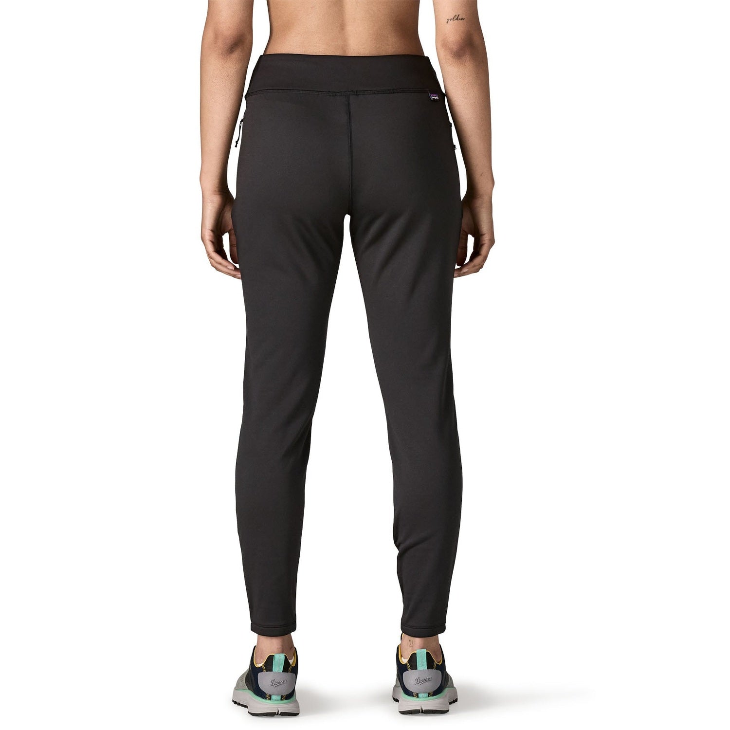 Patagonia 02. WOMENS APPAREL - WOMENS SKI - WOMENS THERMAL BOTTOMS Women's R1® Thermal Bottoms BLK BLACK
