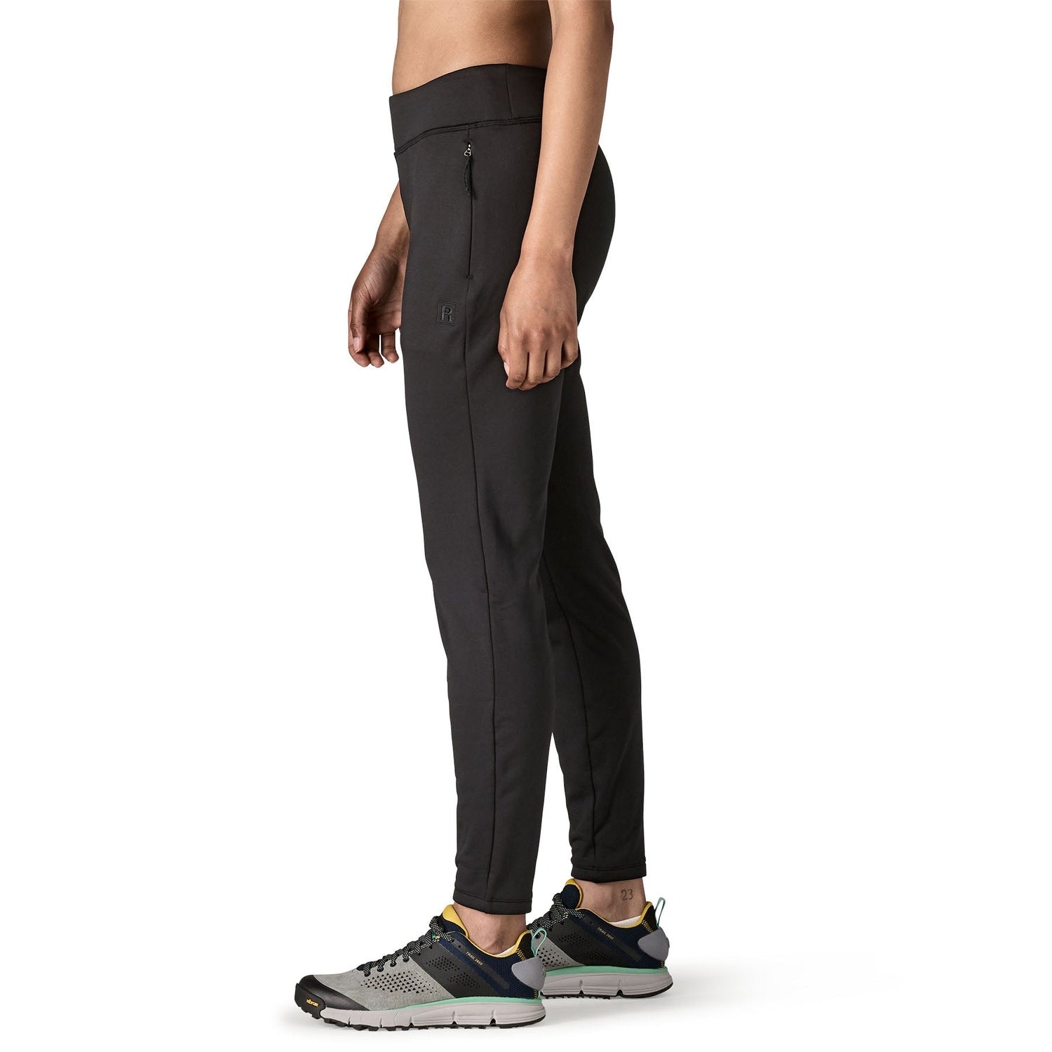 Patagonia 02. WOMENS APPAREL - WOMENS SKI - WOMENS THERMAL BOTTOMS Women's R1® Thermal Bottoms BLK BLACK