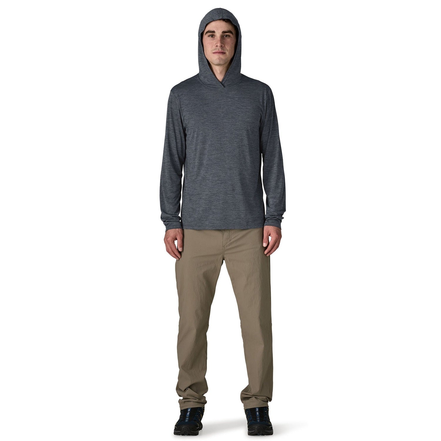 Patagonia 01. MENS APPAREL - MENS LS SHIRTS - MENS LS HOODY Men's Capilene® Cool Daily Hoody SBLX SMOLDER BLUE - LIGHT SMOLDER BLUE X-DYE (S26)