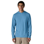 Patagonia 01. MENS APPAREL - MENS LS SHIRTS - MENS LS HOODY Men's Capilene® Cool Daily Hoody SHRX SHORE BLUE - LIGHT SHORE BLUE X-DYE