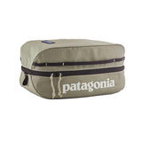 Patagonia 09. PACKS|LUGGAGE - LUGGAGE - LUGGAGE ACCESSORIES Black Hole Cube 6L WSTO WEATHERED STONE