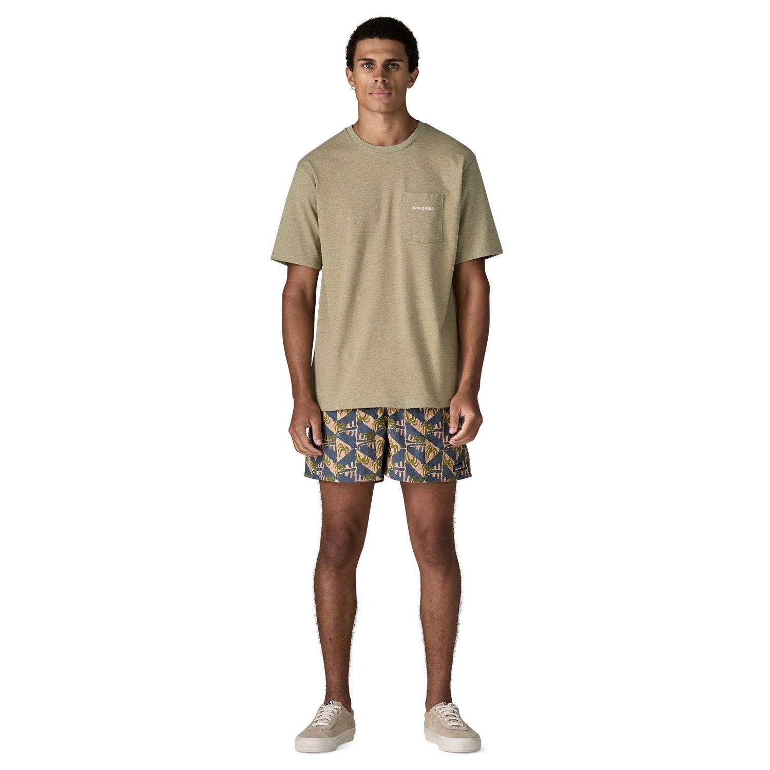 Patagonia 01. MENS APPAREL - MENS SHORTS - MENS SHORTS ACTIVE Men's Baggies Shorts - 5in JGDO JAGUAR GEO| DOLOMITE BLUE