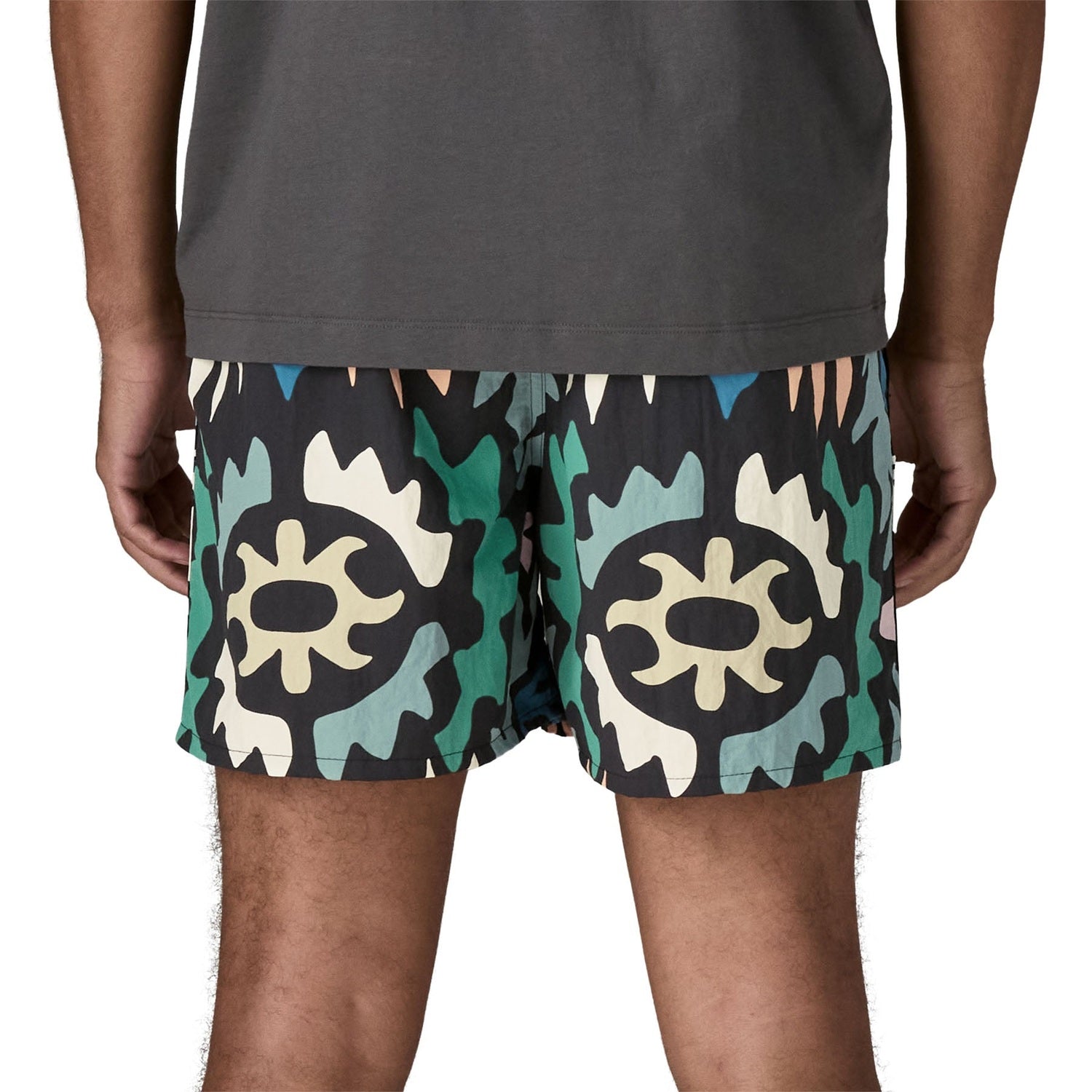 Patagonia 01. MENS APPAREL - MENS SHORTS - MENS SHORTS ACTIVE Men's Baggies Shorts - 5in KALB KALEIDO| BLACK