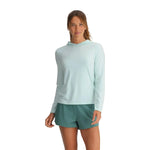 Free Fly Apparel 02. WOMENS APPAREL - WOMENS LS SHIRTS - WOMENS LS HOODY Women's Bamboo Shade Hoody II TROPIC SEA