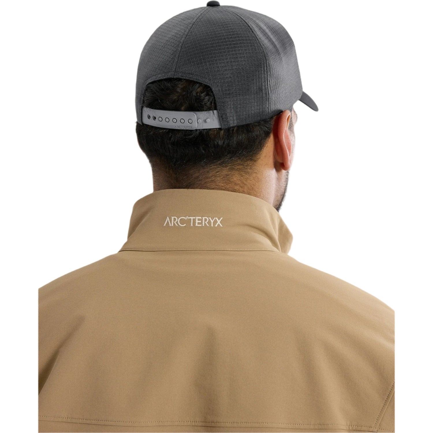 Arc'teryx 11. HATS - HATS BILLED - HATS BILLED Bird Word Trucker Hat 021959 BLACK | CLOUD