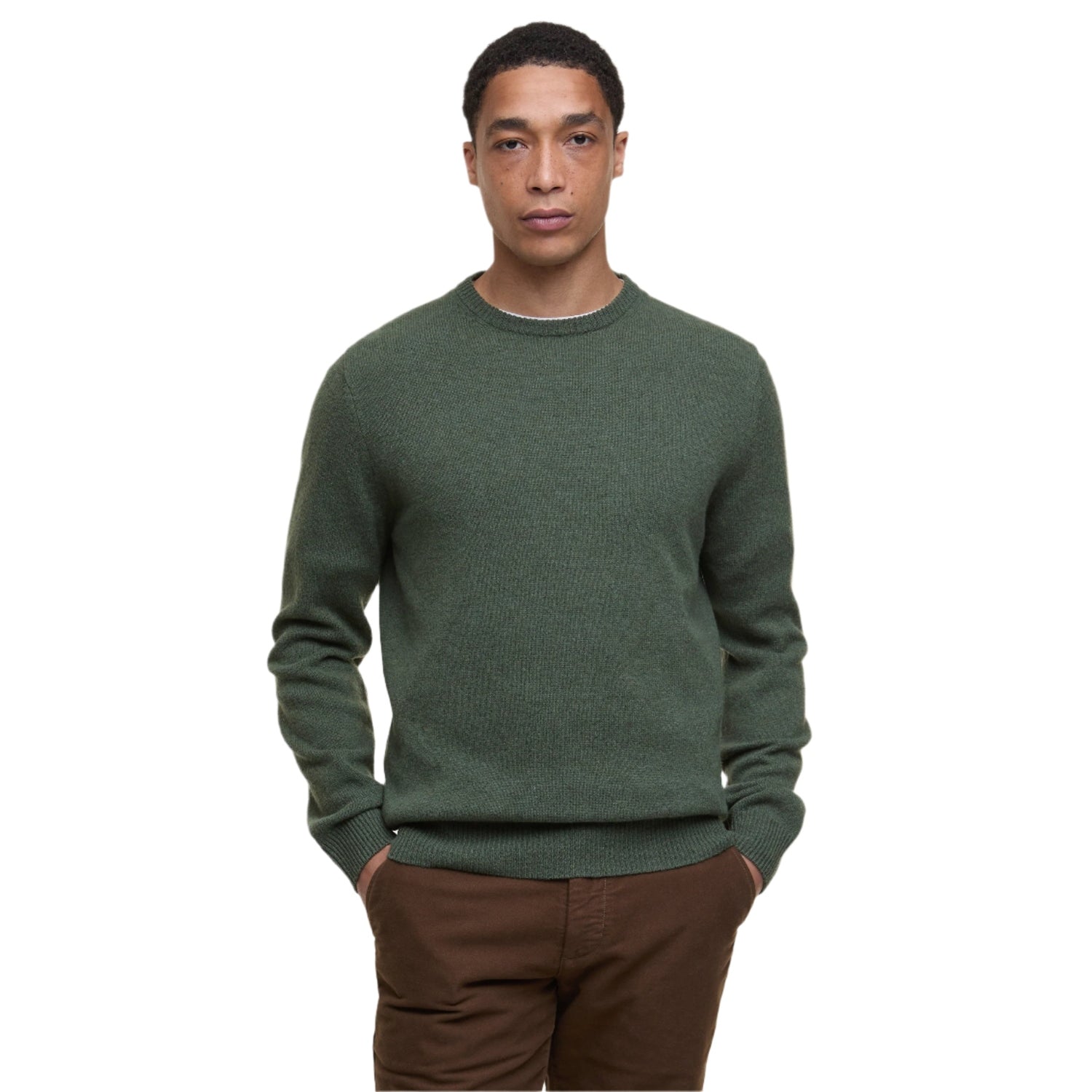 Barbour 01. MENS APPAREL - MENS HOODIES|SWEATERS - MENS PO SWEATERS Men's Essential Patch Crew-Neck Jumper OLIVE