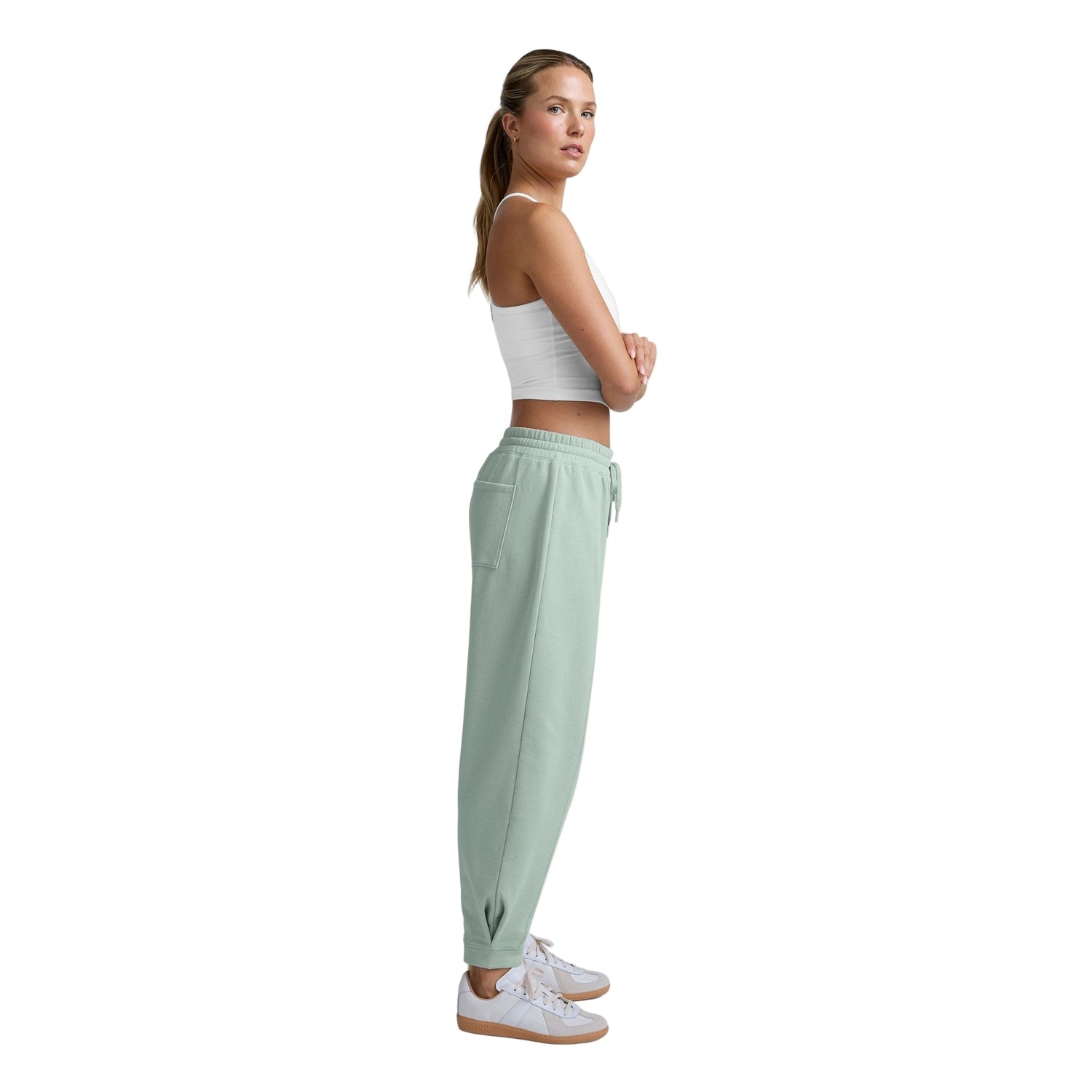 Beyond Yoga 02. WOMENS APPAREL - WOMENS PANTS - WOMENS PANTS LOUNGE Women's Luxefleece Barrel Sweatpant PALE BLUE