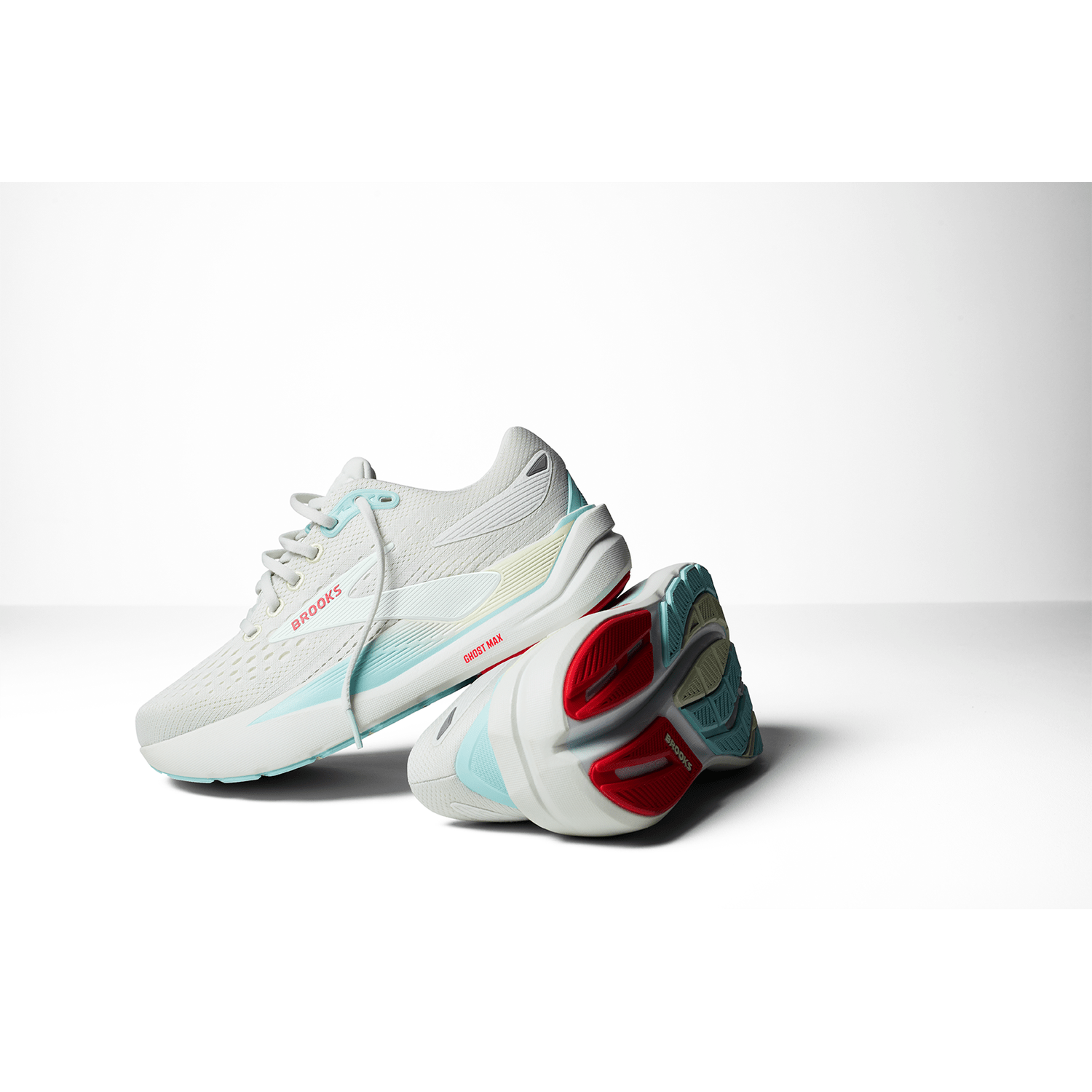 Brooks Running 05. WOMENS FOOTWEAR - WOMENS SHOES - WOMENS SHOES RUNNING Women's Ghost Max 3 BLUE|SYLVAN GREEN|CLEARWATER