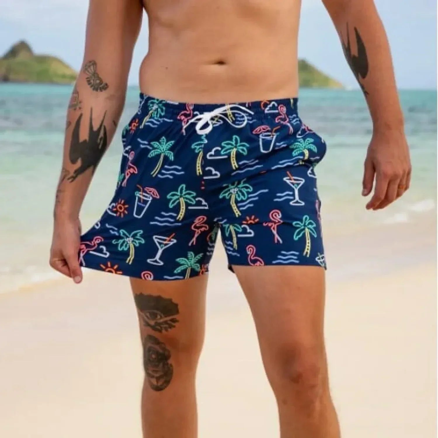 Chubbies 01. MENS APPAREL - MENS SHORTS - MENS SHORTS ACTIVE Men's The Classic Trunk - 5.5 in THE SPADES