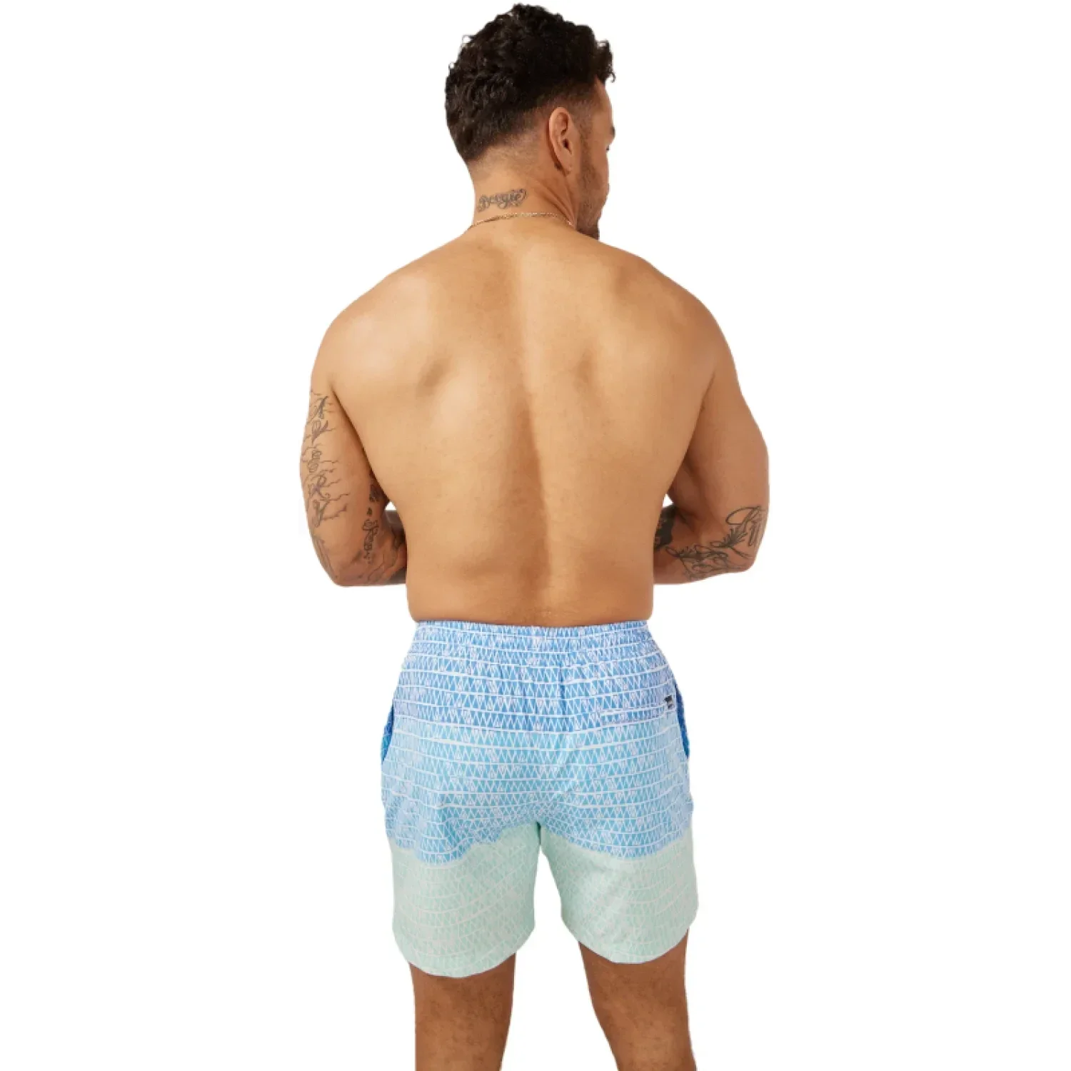 Chubbies 01. MENS APPAREL - MENS SHORTS - MENS SHORTS ACTIVE Men's The Classic Trunk - 5.5 in THE OCEAN TRIFECTAS