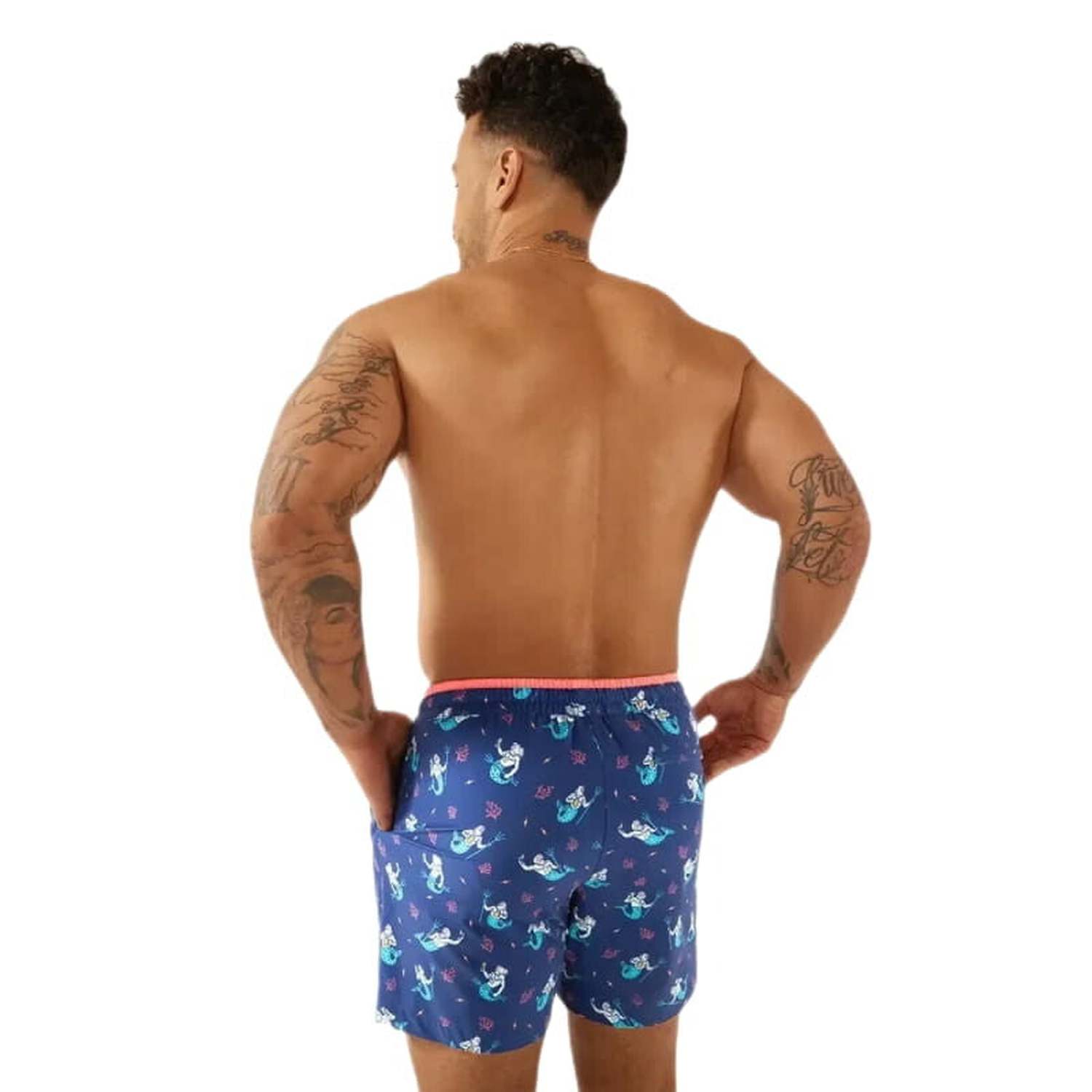 Chubbies 01. MENS APPAREL - MENS SHORTS - MENS SHORTS ACTIVE Men's The Classic Trunk - 5.5 in THE TRITON OF THE SEAS