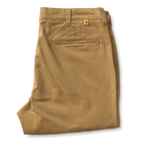 Duck Head 01. MENS APPAREL - MENS PANTS - MENS PANTS CASUAL Men's Gold School Chino Pant DARK KHAKI