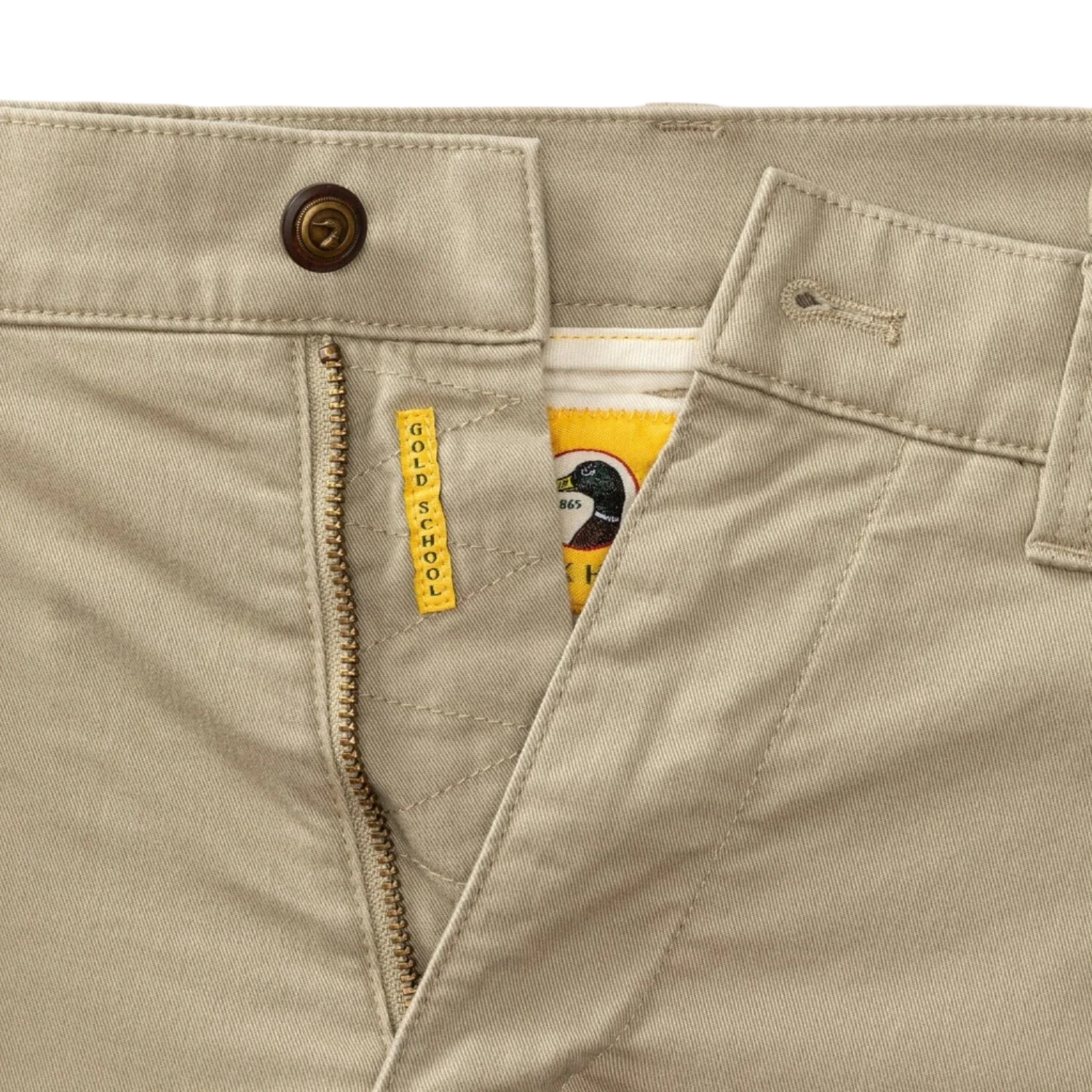 Duck Head 01. MENS APPAREL - MENS PANTS - MENS PANTS CASUAL Men's Gold School Chino Pant KHAKI GOLD PATCH