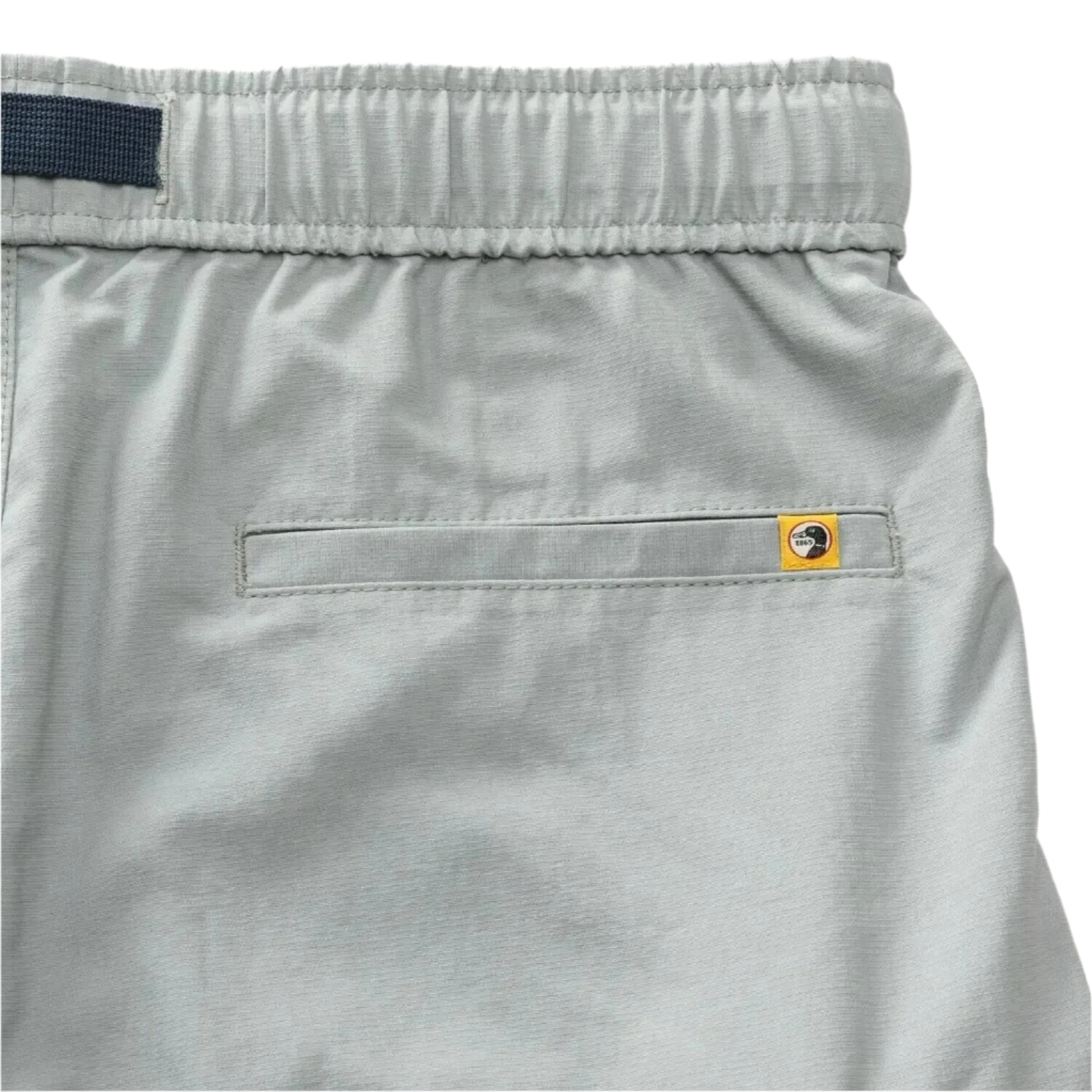 Duck Head 01. MENS APPAREL - MENS SHORTS - MENS SHORTS CASUAL Men's On The Fly Performance Short 7 in 068 QUARRY GREY